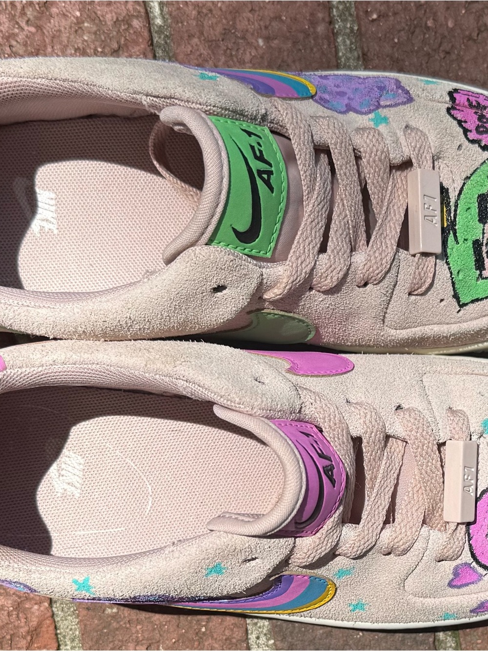 Hand painted - Nike - Fairly Oddparents Pink Suede AF-1 Sneakers - Picture 6 of 12
